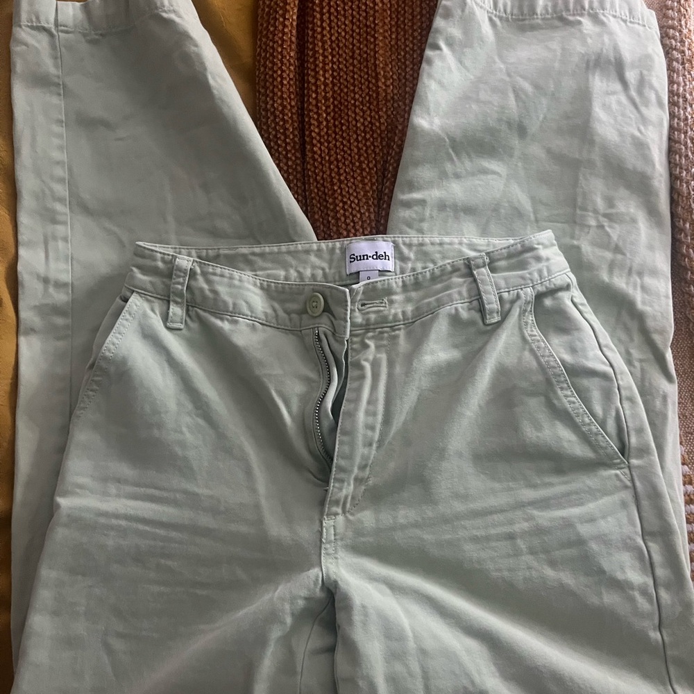 Sun-deh aritzia Light Green Pants